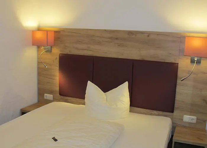 Hotel Zum Treppche Garni 3*