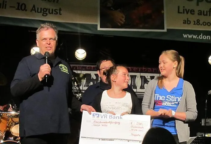 Zum Treppche Garni Hotel 3*